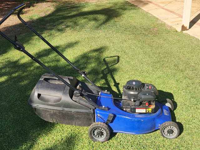 Victa Vantage Stroke Mower Lawn Mowers Gumtree Australia Canning