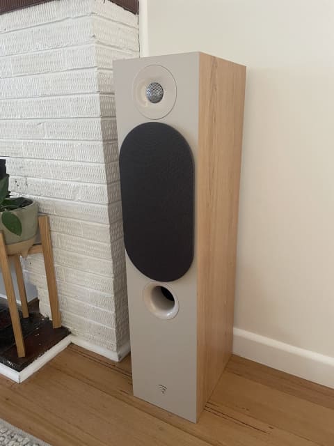 Focal Chora Way Bass Reflex Floor Standing Loudspeaker