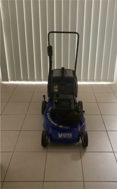 Victa Vantage Blue Stroke Lawn Mower Complete W Catcher Lawn