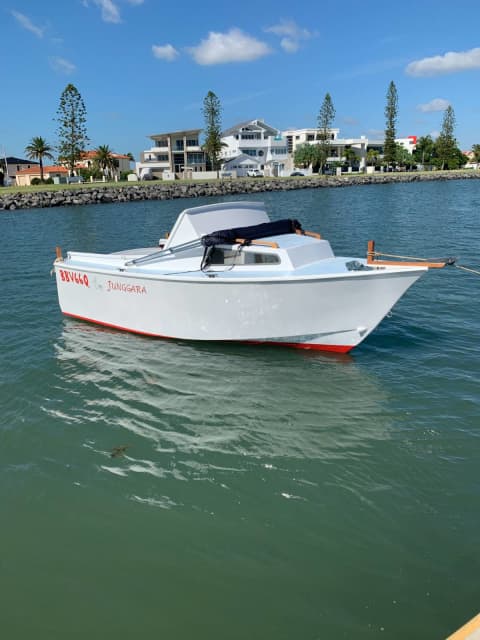 Half Cabin Runabout Motorboats Powerboats Gumtree Australia