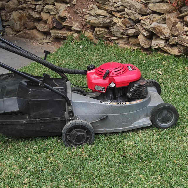 Victa Pro Series 505 Lawn Mower 21 Cut Lawn Mowers Gumtree