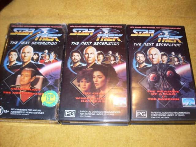 VHS Star Trek The Next Generation Cassette 13 14 18 CDs DVDs