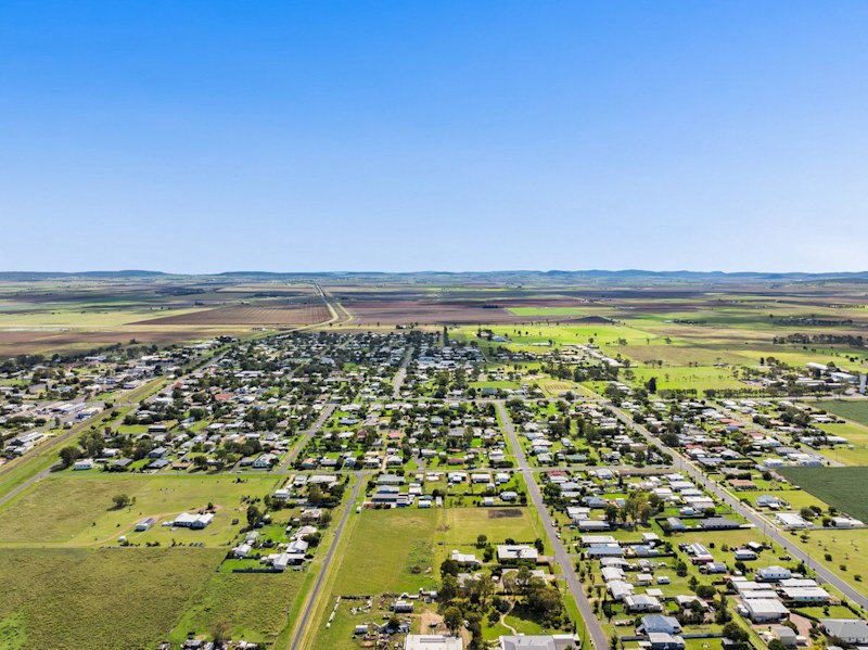 Vacant Residential Land - Rare as Hens Teeth!63006518182146114