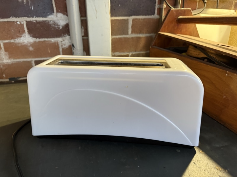 White toaster63470143905921111