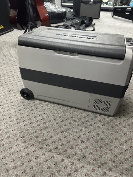 Brass monkey 50L portable fridge   freezer63441409648003110