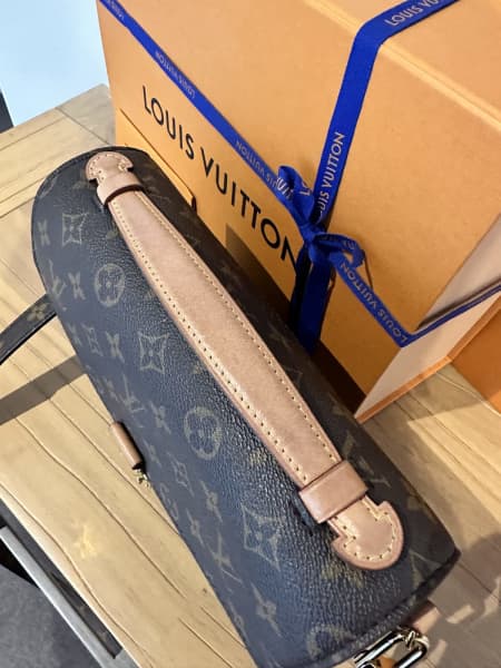 Louis Vuitton shopping bag 2022 SeeLV just $50, Bags, Gumtree Australia  Manningham Area - Doncaster