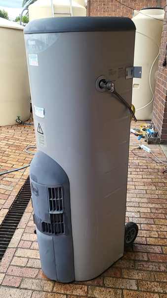 Rheem Stellar 135 Litre Water Heater63016059990275112