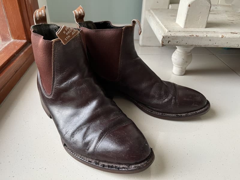 RM Williams Custom Made High Leather Cowboy Boots, Men's Shoes, Gumtree  Australia Kingston Area - Dingley Village