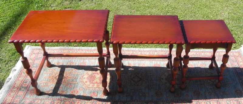 Mid Century Vintage  Nest Of Tables with Pie Crest Top On Reeded Legs62863411420545112