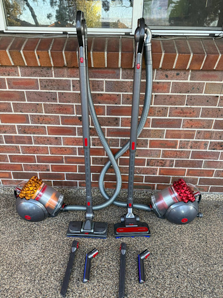 Dyson CY22 Cinetic multi floor excellent & powerful suction/fully atta63612126125699114