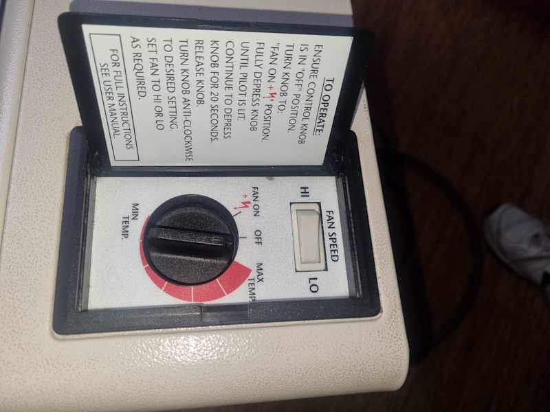 25 MJ Brigadier everdure gas heater63014237223171114