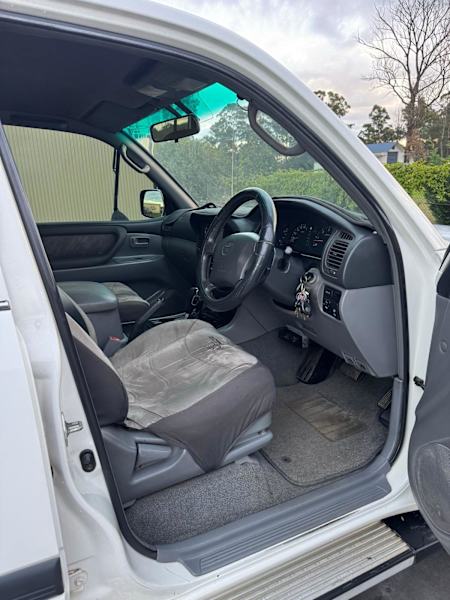 Toyota Landcrusier 100series 200162932712650882114