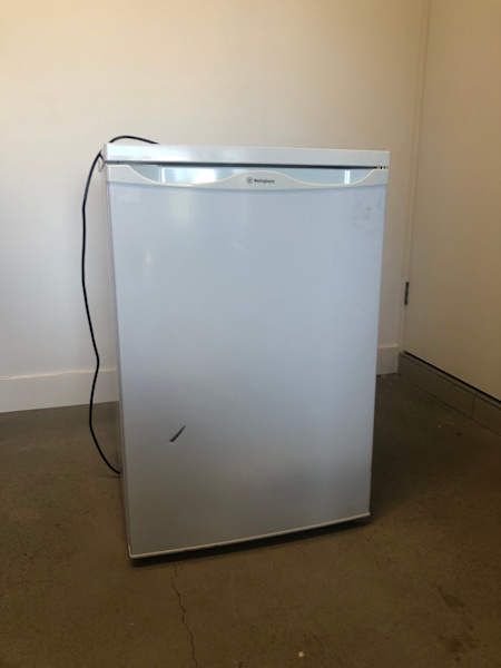 Westinghouse Bar Fridge 630204487831071126