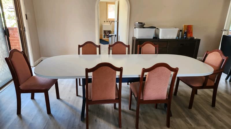 used table and chairs