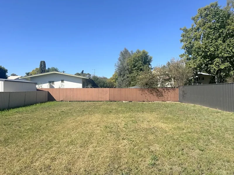 VACANT LAND - POPULAR AREA63006840936834113