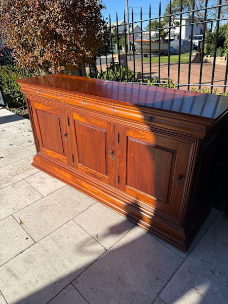 Solid timber buffet 62863384481666112
