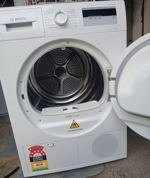 AS NEW CONDITION 8KG BOSCH HEAT PUMP DRYER 63442627821315112