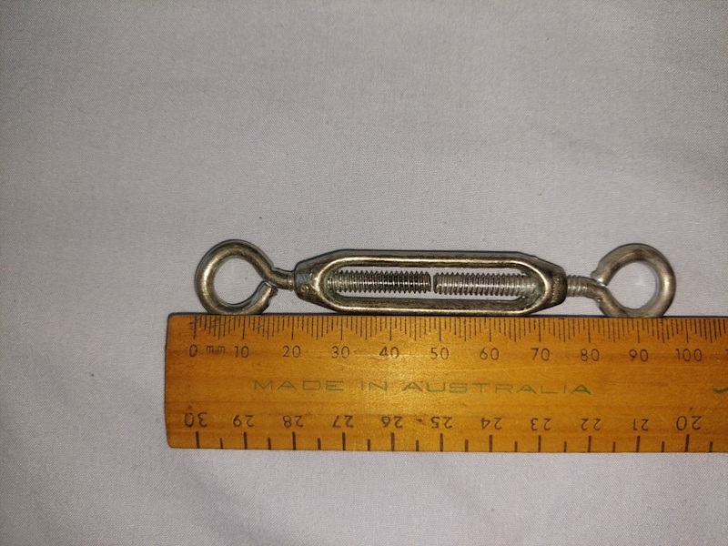9 x 3/16 x 100mm Zinc Turnbuckles63007238178689111