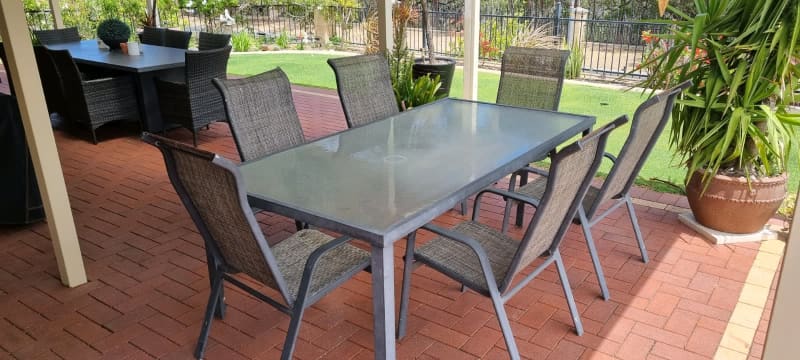 garden table and chairs for sale gumtree