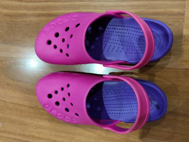 Crocs Girls shoes (size J1) and Crocs Boys shoes (size J2) | Kids Clothing  | Gumtree Australia Nedlands Area - Nedlands | 1303427626