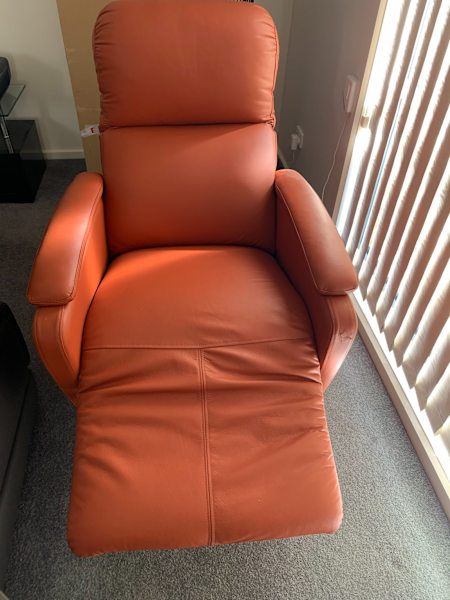 Fully electric leather recliner chair62863408759041113