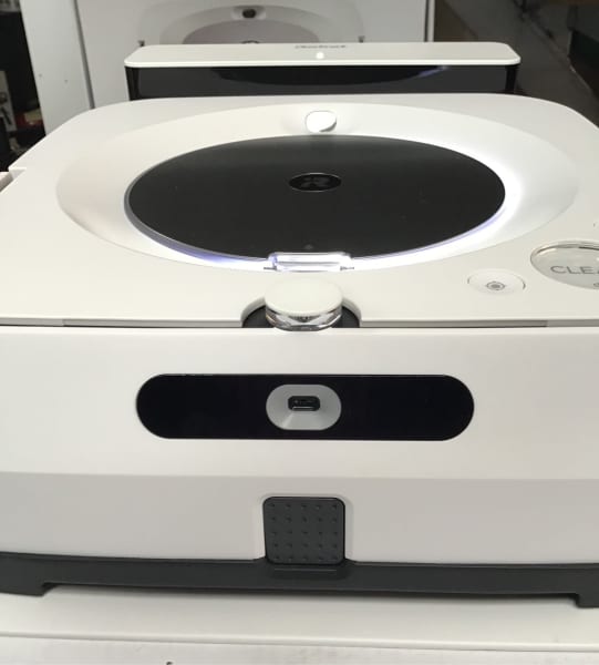 iRobot Braava Jet M6 Robot Mop Cleaner.63018619726595112