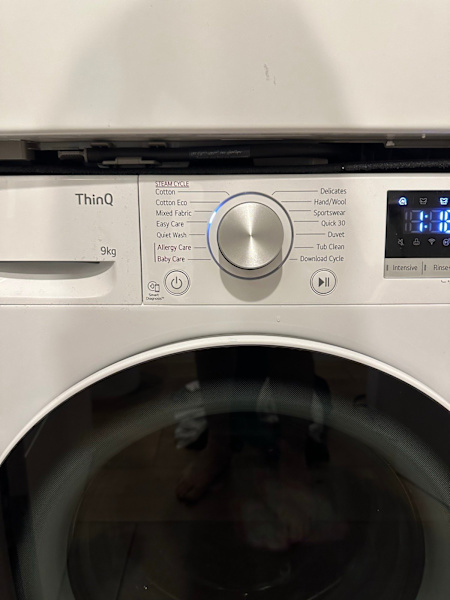 LG 8KG Front Load Washing Machine (9 months old) more items available63021281177602113