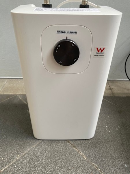 Stiebel Eltron water heaters63443145917570117