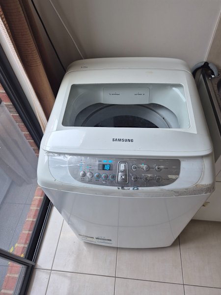 Washing Machine( Samsung 6.5kg, Dimond drum)63014708048643114