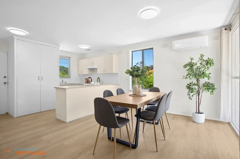 Stylishly Updated 3-Bedroom Home in Sought-After Chifley Location62929678278275113