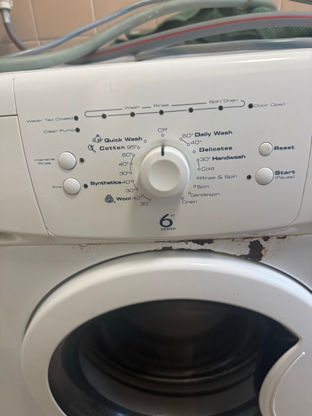 FREE 7.5kg Front Load Whirlpool Washing Machine PICK UP63020846591235112