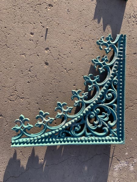 ORNATE CORNER LACE BRACKETS X 2663014240960003115