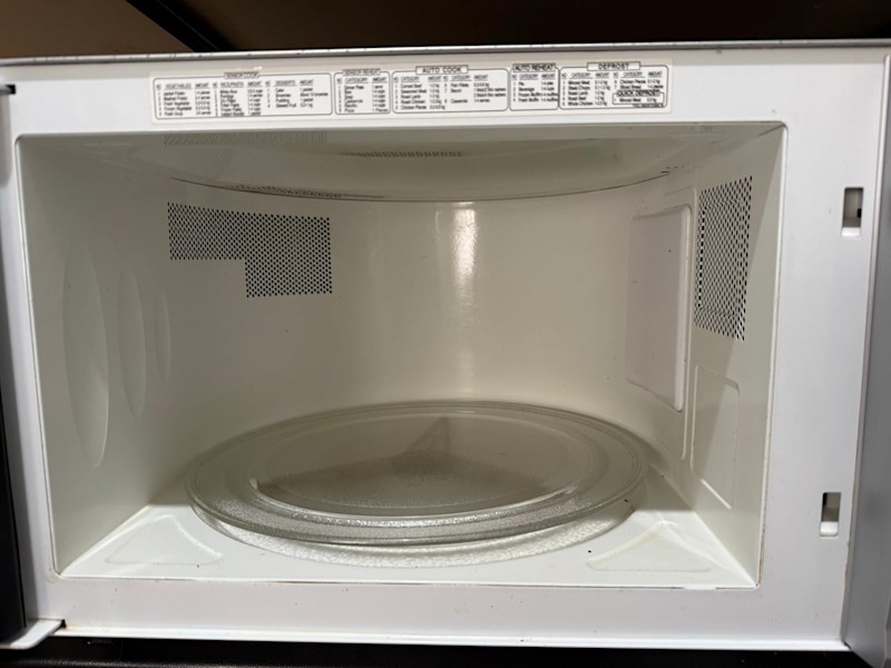 LG Microwave 63443837562499111
