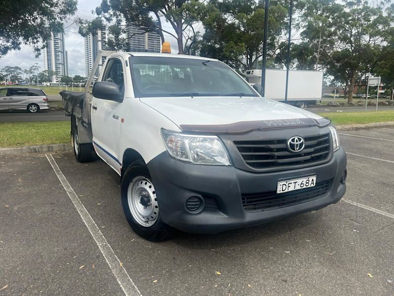 Toyota hilux 2012 work mate 62933712564482112