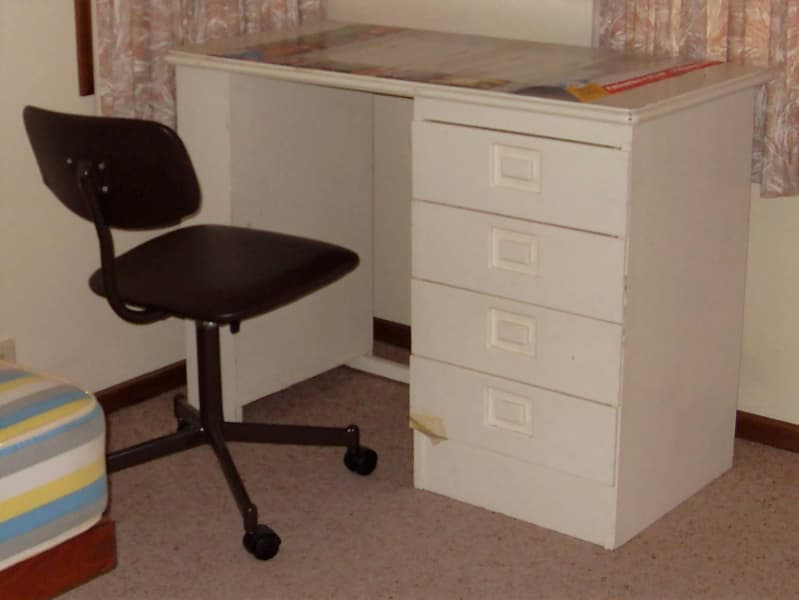 Map for Desk top and other desk and chair62864723876865112
