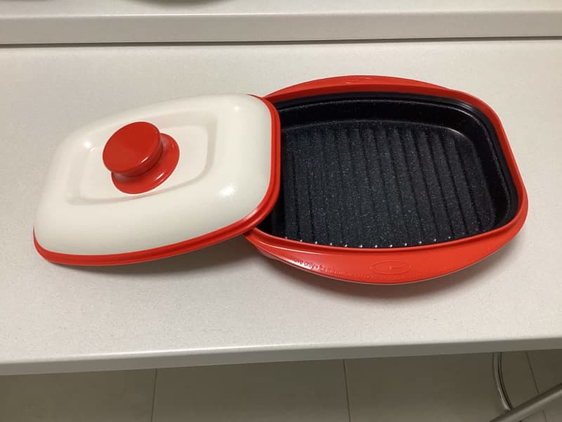 Microhearth Microwave Non Stick Grill Pan Red