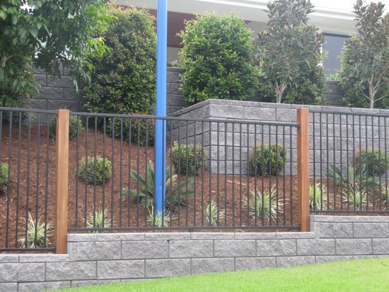 Hardwood Feature  Posts 100 x 10063007161405827114
