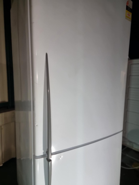 🔥 BIG 519L Fisher & Paykel Fridge – Bargain! 🔥63018172199041114
