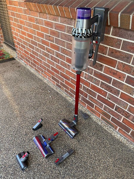 Dyson V11 Outsize excellent&powerful suction-top range of Dyson-fully 63612126145665110