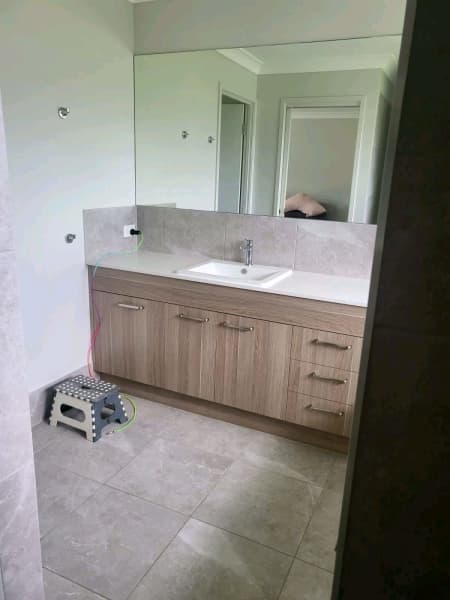 Cleaner available 63004568168322113