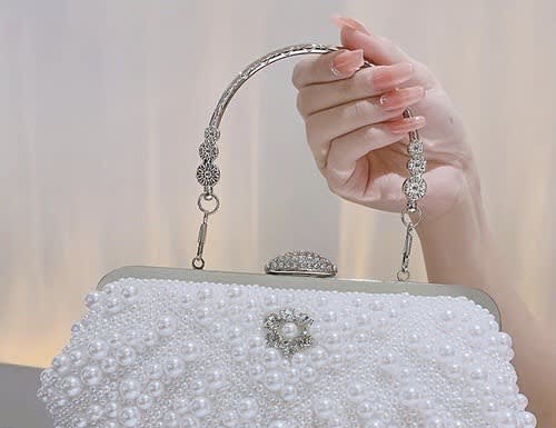 Besito Pearl Handbag