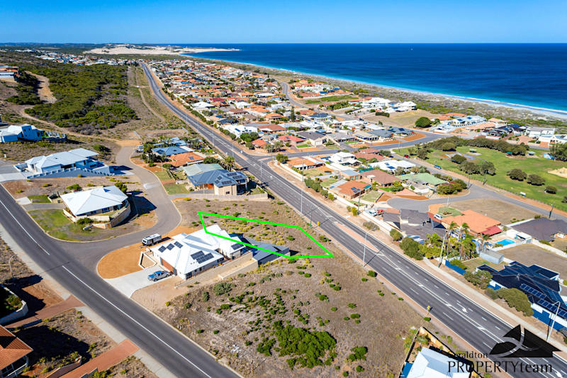 Uninterrupted Ocean Views62995717681666114