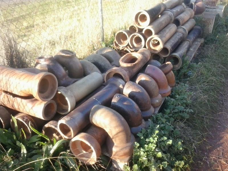EARTHENWARE PIPES & FITTINGS63440398292481112