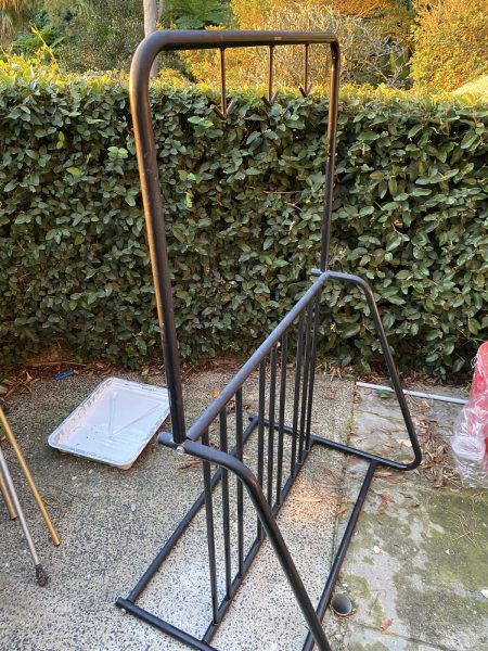 6 bike floor stand with helmet hangers