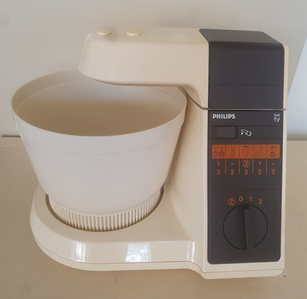 1970s vintage Philips HR26826/B food processor. Some parts missing63444044641282111