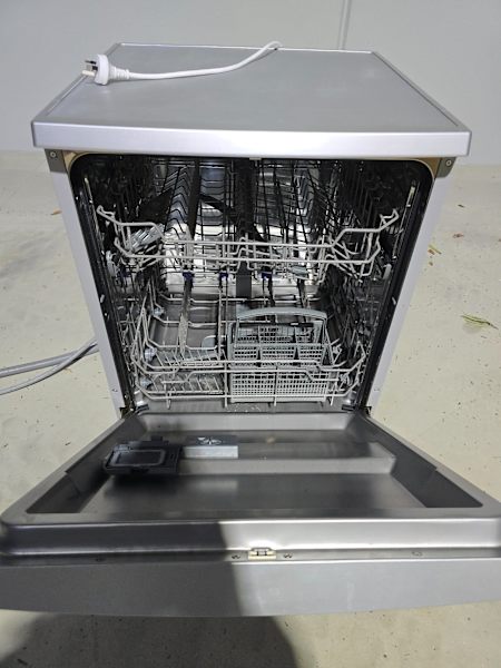 Omega Dishwasher ODW600S 12 Settings63016909127426112