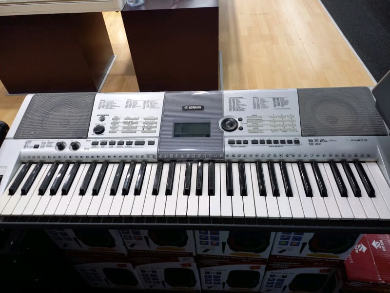 yamaha psr e403