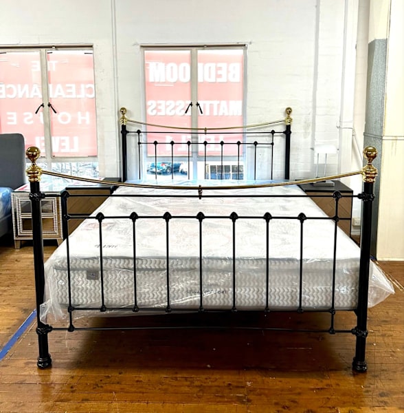 Gibralter King Bed628633711374101112