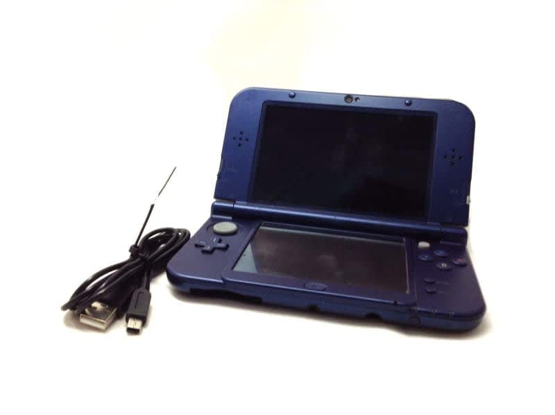 nintendo 3ds xl red 001