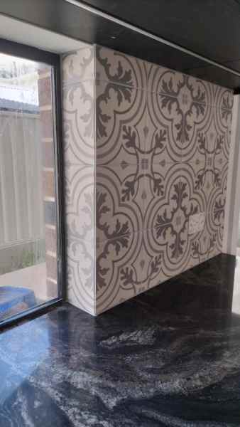 qualified and licensed tiler62864726190594113
